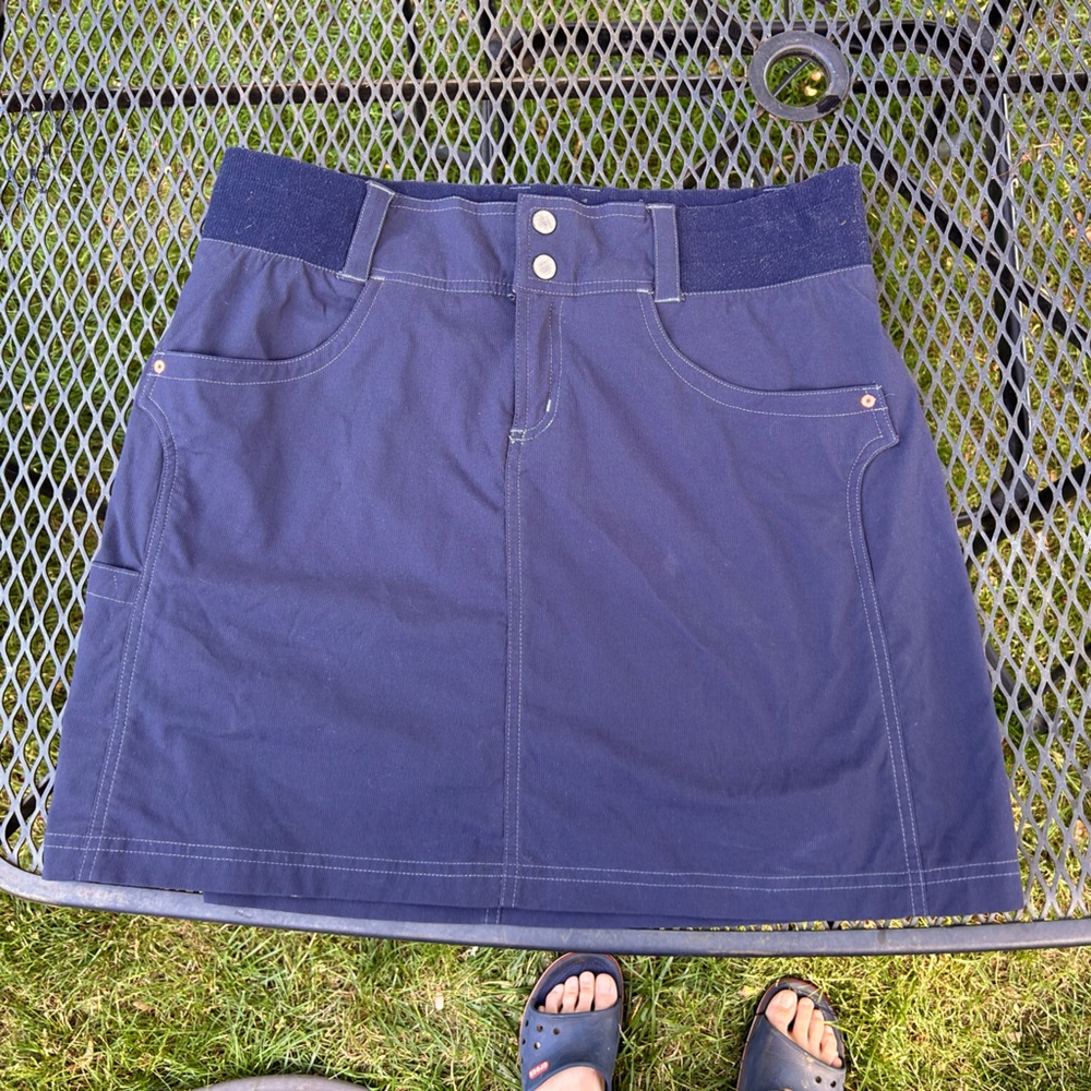 Title 9, Clamber skirt, size 10.